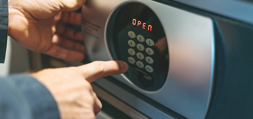Cash Safe Openers in Gold River, California