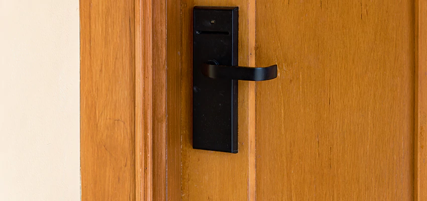 Home Security And Alarm Monitoring in Gold River, California