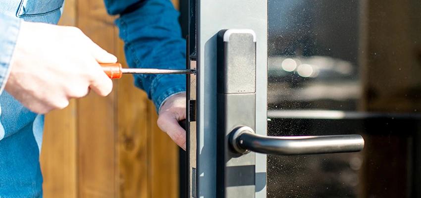 Aluminium Door Lock Replacement in Gold River, California