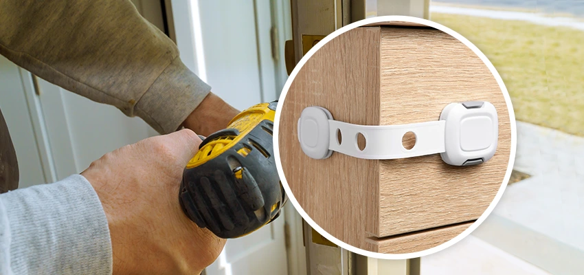 Childproof Sliding Door Locks in Gold River, CA