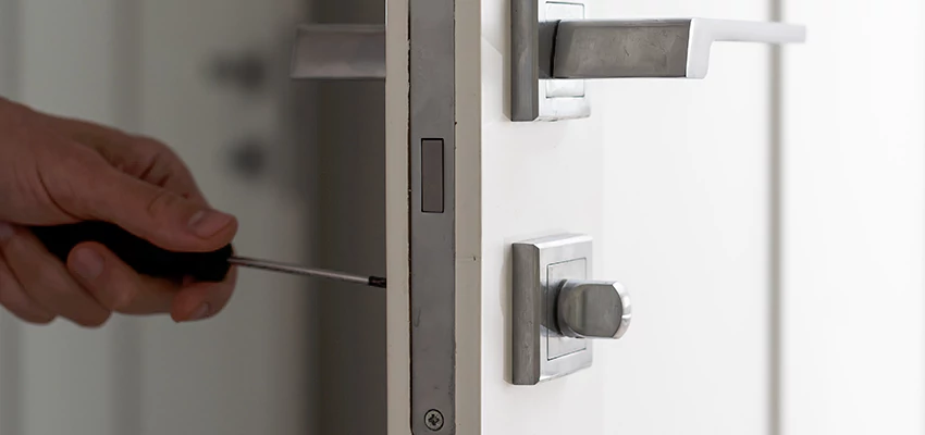 Key Programming Locksmith Open Now in Gold River, California